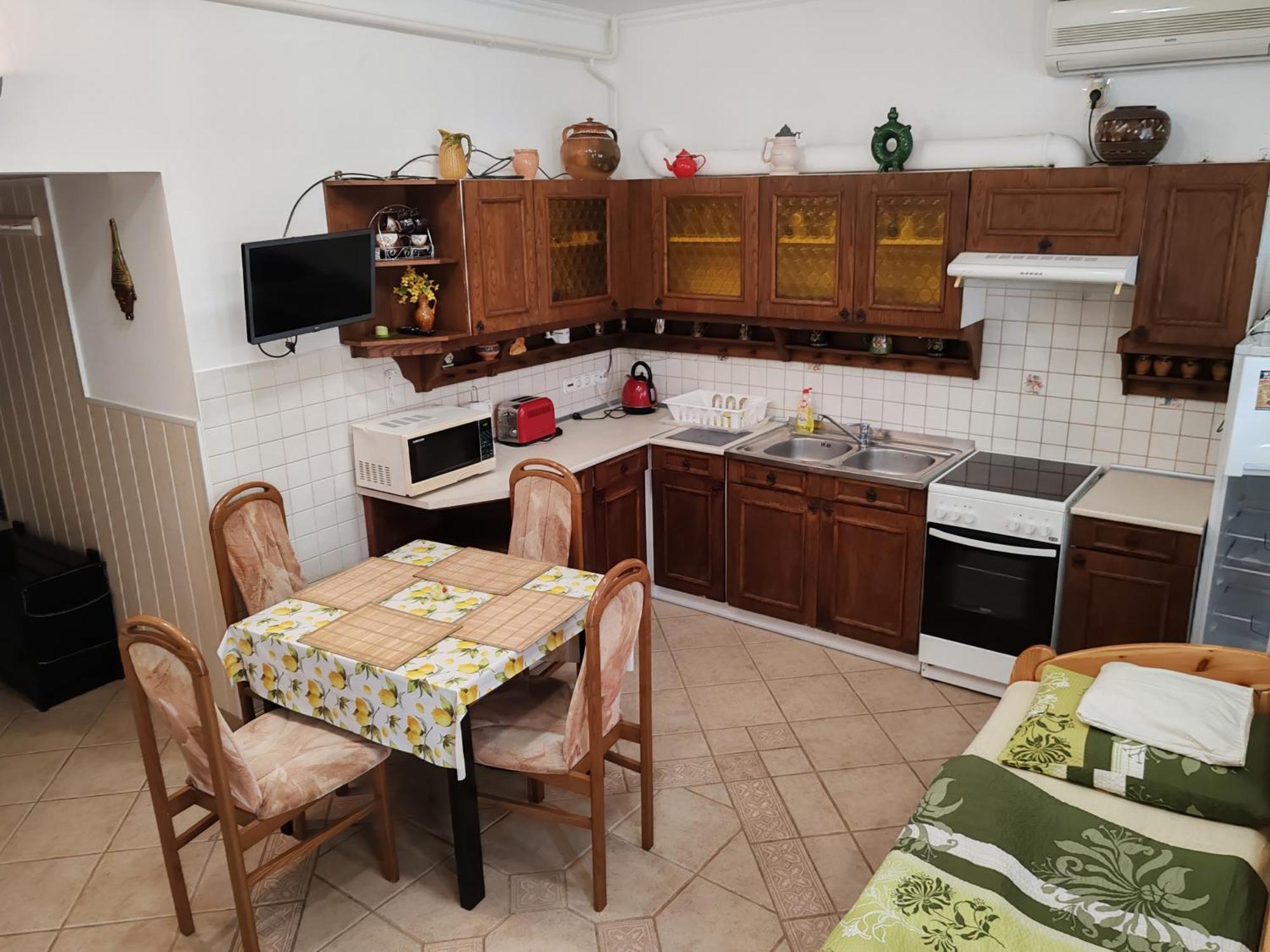Apartment Patricia With Garden Budapest Luaran gambar