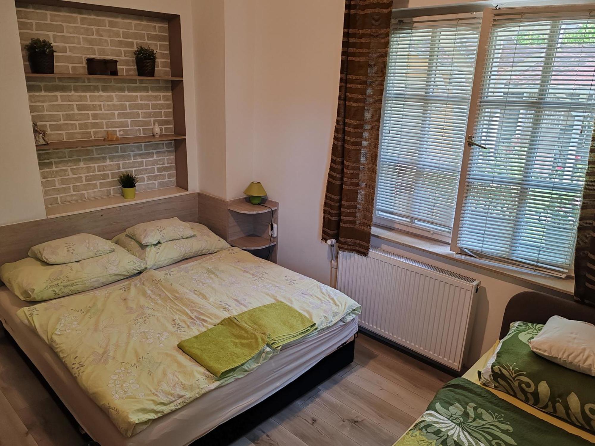 Apartment Patricia With Garden Budapest Luaran gambar